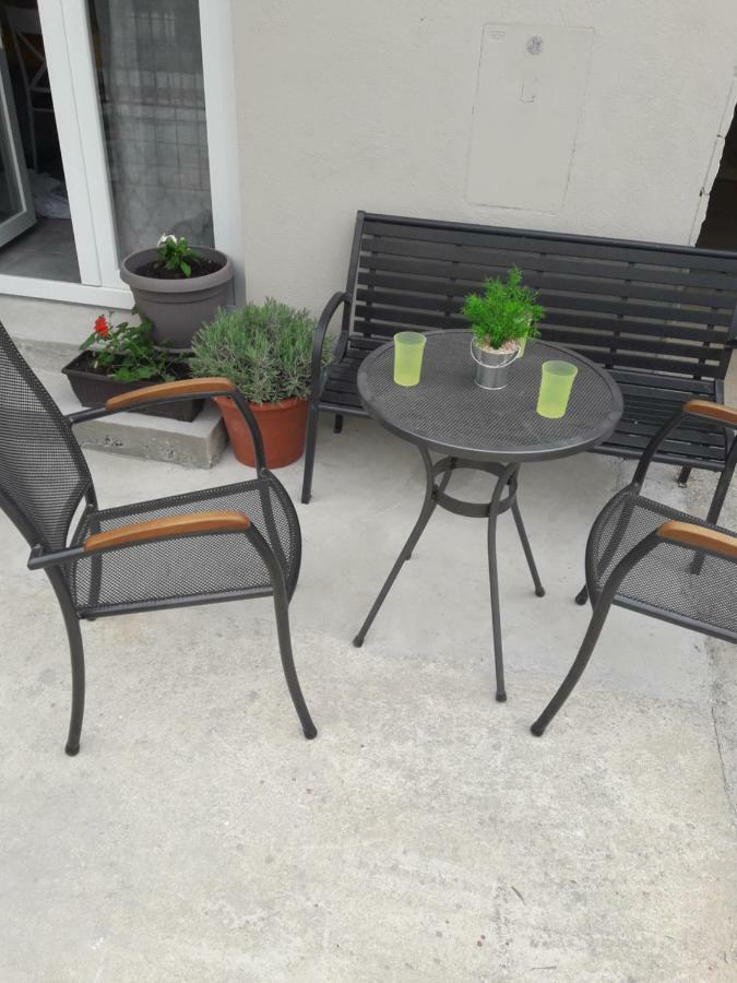 Pauli Appartement Kaštela Buitenkant foto