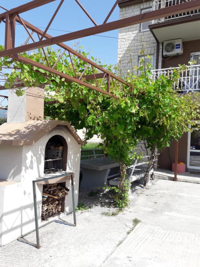 Pauli Appartement Kaštela Buitenkant foto